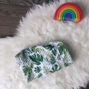 ⭐️FINAL PRICE DROP⭐️ Muslin Changing Pad Cover